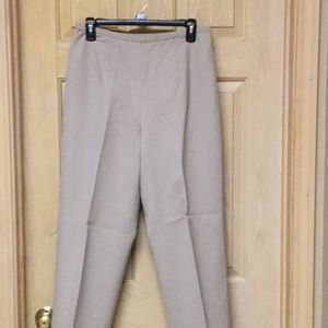 Women’s dress pants